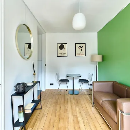 Apartment Le Grand Marais Metro Lines 1, 5, 8 *